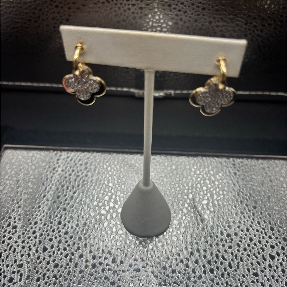 Post Light Weight Earrings